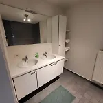 Ruim Met Terras 아파트