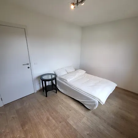 Ruim Met Terras 아파트